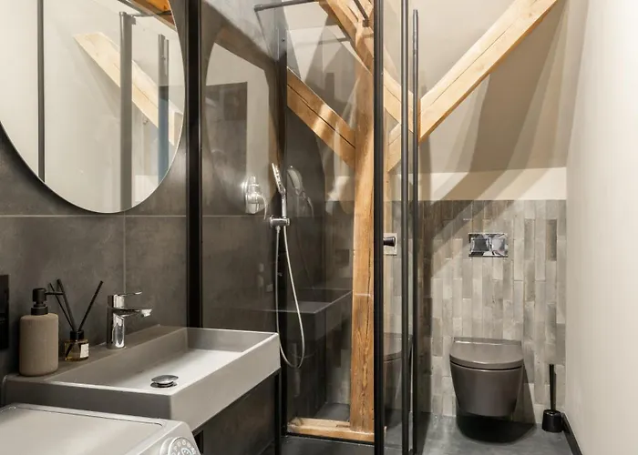 Sun & Snow Boutique Casino *